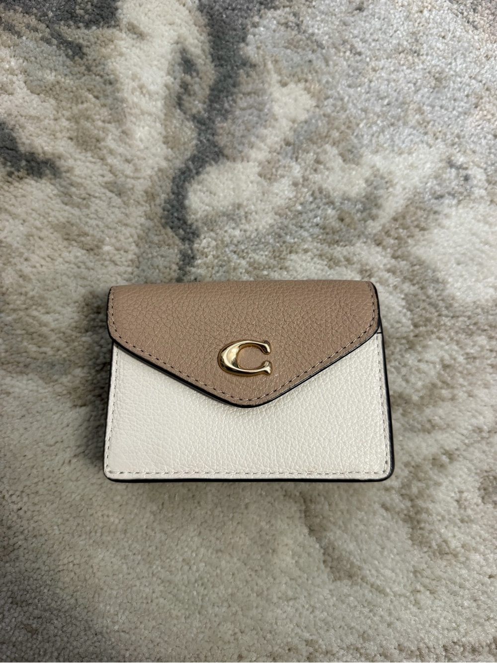 Coach Two-Tone Pebbled Leather Mini Wallet - Taupe & White